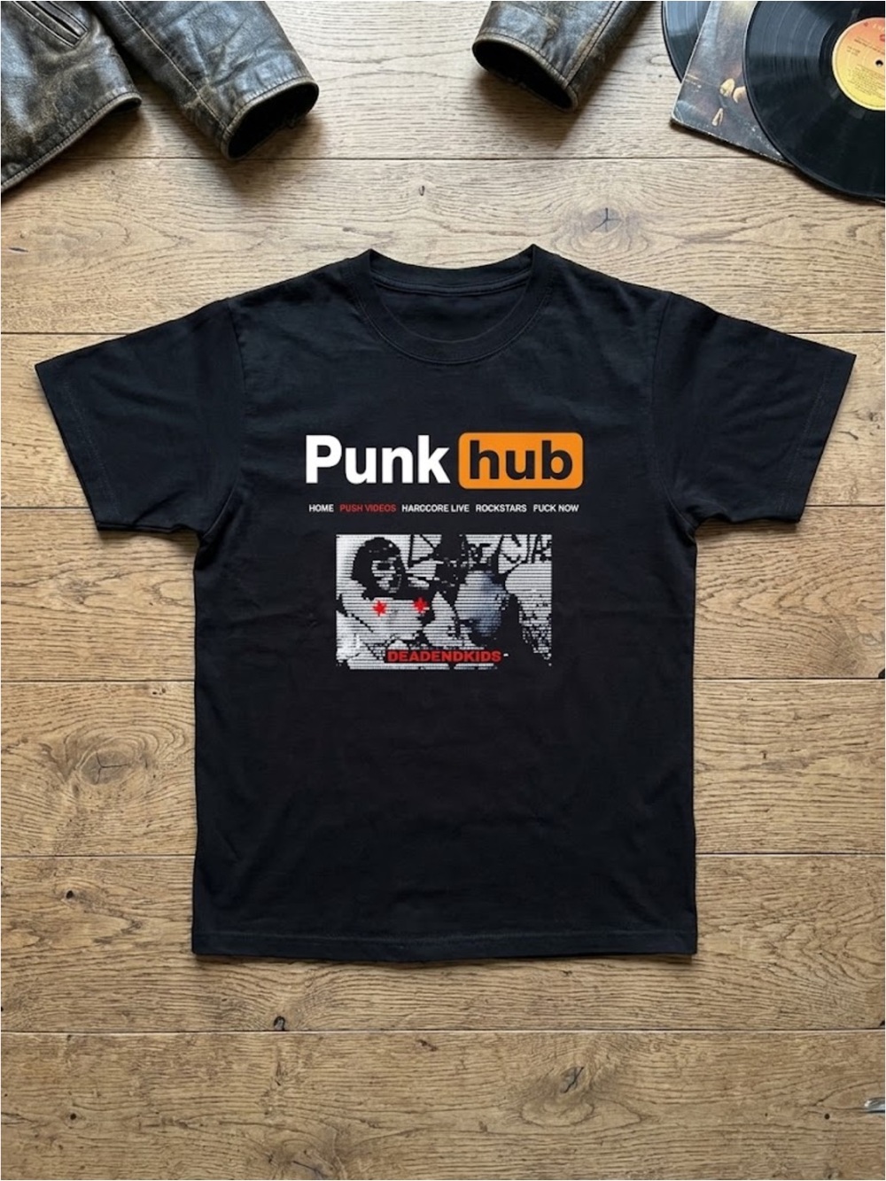 Gildan Punk Hub Graphic Tee - Black